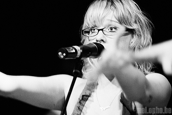 The Pipettes at Great Scott, November 15, 2007. Photo by Joshua Bean.