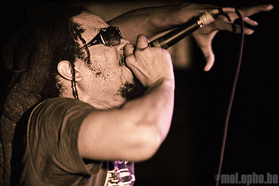Mr. Lif at Middle East Downstairs, December 14, 2007. Photo by Joshua Bean.