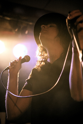 Chikinki at Weekender, January 18, 2008. Photo by Beana Bern.
