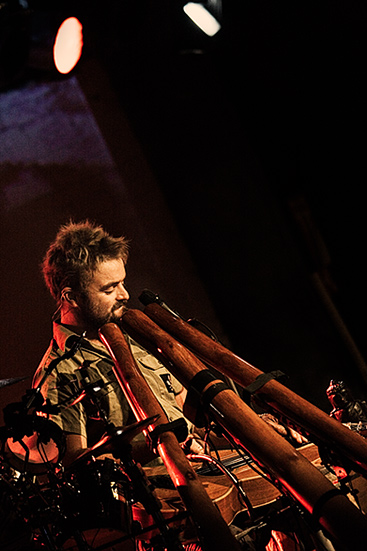 Xavier Rudd at Paradise Rock Club, January 30, 2008. Photo by Joshua Bean.