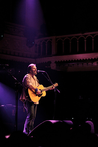 Steve Earle at Paradiso, January 31, 2008. Photo by Beana Bern.