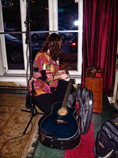 Crystin Byrd at Mississippi Pizza, March 1, 2008. Photo by Ellen Lodine.