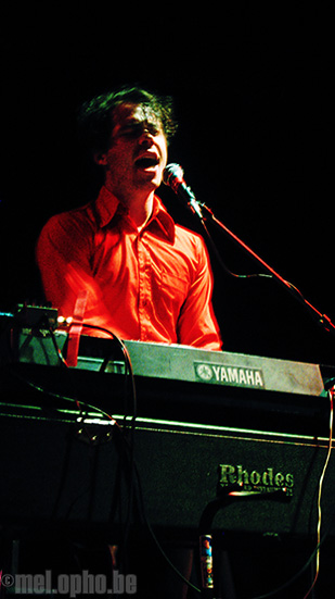 Wild Light at Bowery Ballroom, March 8, 2008. Photo by Anna Gillespie.