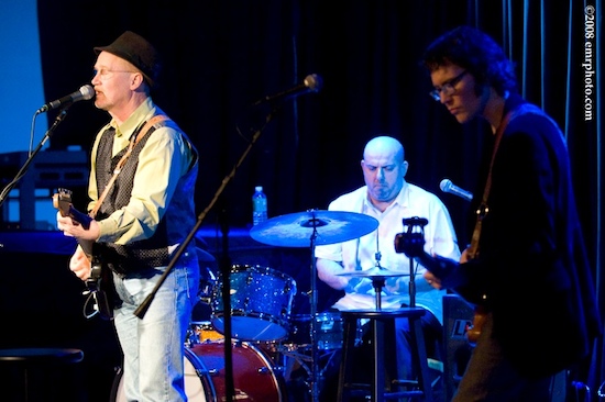 Marshall Crenshaw at The Center for Arts in Natick, March 1, 2008. Photo by Ed Rudman.