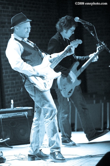 Marshall Crenshaw at The Center for Arts in Natick, March 1, 2008. Photo by Ed Rudman.