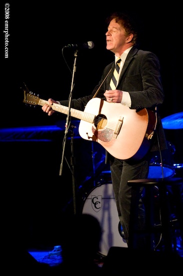 Marshall Crenshaw at The Center for Arts in Natick, March 1, 2008. Photo by Ed Rudman.