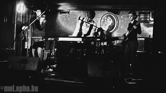 Wakey!Wakey! at Union Hall, March 13, 2008. Photo by Anna Gillespie.