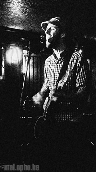 Jason Anderson at Union Hall, March 13, 2008. Photo by Anna Gillespie.