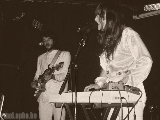 Beach House at Chop Suey, March 18, 2008. Photo by Kelly Davidson.