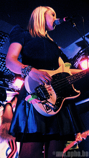 Tilly and the Wall at The Knitting Factory, March 21, 2008. Photo by Anna Gillespie.