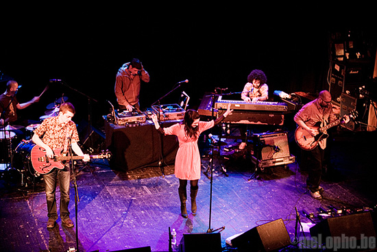 Morcheeba at Somerville Theatre, March 27, 2008. Photo by Ion Sokhos.