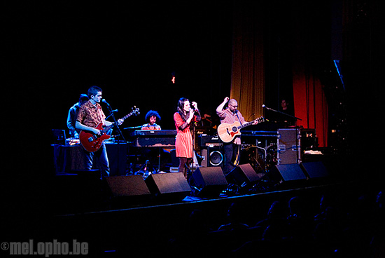 Morcheeba at Somerville Theatre, March 27, 2008. Photo by Ion Sokhos.