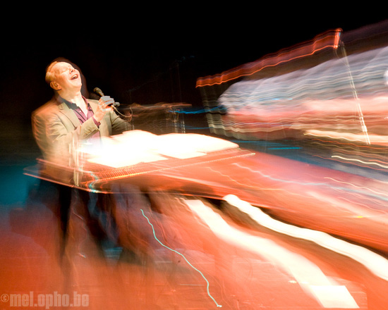 Joe Jackson at Calvin Theatre, April 5, 2008. Photo by Ed Rudman.