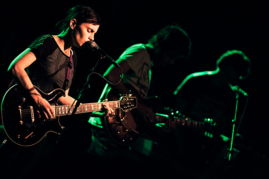 Kaki King at Paradise Rock Club, April 5, 2008. Photo by Joshua Bean.