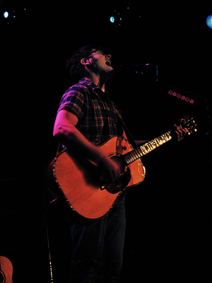 Colin Meloy at Brooklyn Music Hall, April 16, 2008. Photo by Anna Gillespie.