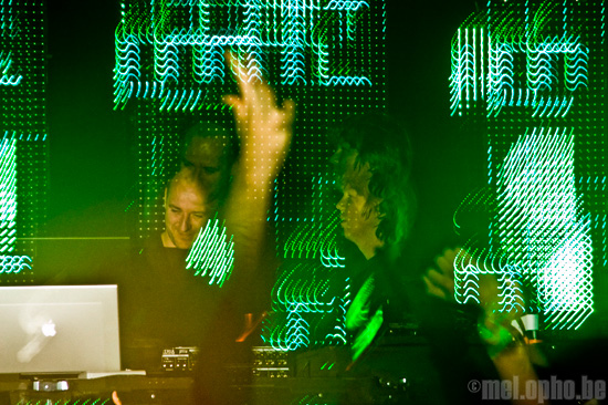 Sasha & Digweed at Showbox SoDo, April 22, 2008. Photo by Tighe McGillivray.