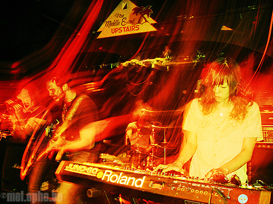 Big Bear at Middle East Downstairs, May 17, 2008. Photo by Jenny Rushlow.