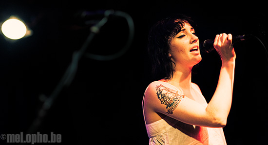 The Long Blondes at Great Scott, May 19, 2008. Photo by Joshua Bean.