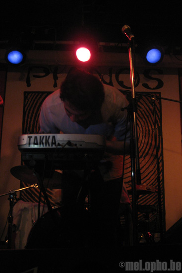 Takka Takka at Pianos, July 15, 2008. Photo by Anna Gillespie.
