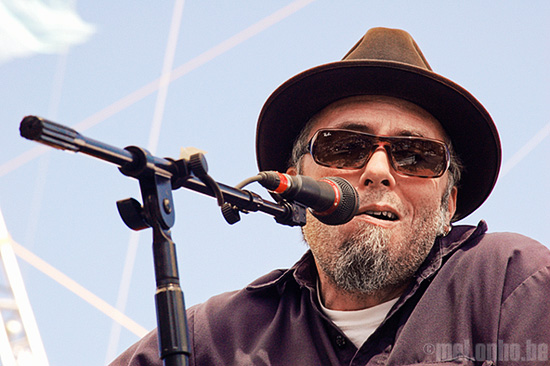 Seattle artist Kelly Joe Phelps live at Pickathon X.
