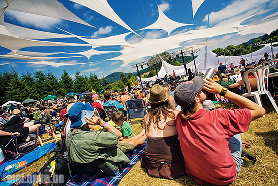 Pickathon Crowd at Pendarvis Farm, August 3, 2008. Photo by Joshua Bean and Raul Moreno.