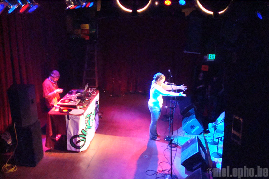 Adult vs. Youth: Seattle Slam vs. Youth Speaks Seattle at Neumos, August 20, 2008. Photo by Anne Kreider.
