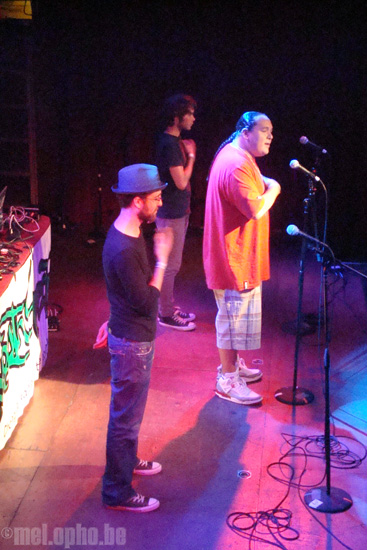 Adult vs. Youth: Seattle Slam vs. Youth Speaks Seattle at Neumos, August 20, 2008. Photo by Anne Kreider.