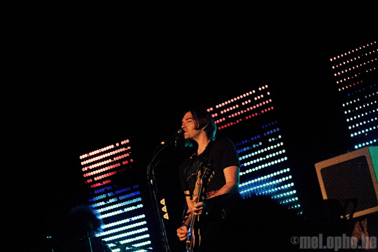 The Dandy Warhols at Wilbur Theatre, September 16, 2008. Photo by Ari Sommer and Joshua Bean.