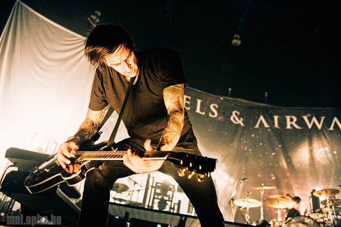 Angels and Airwaves at Tsongas Arena, September 23, 2008. Photo by Joshua Bean.
