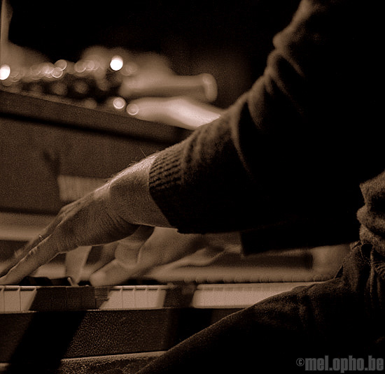 Delta Spirit at Tractor Tavern, September 24, 2008. Photo by Nicole Kristek.