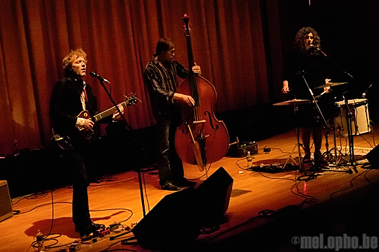 Low at Museum of Fine Arts, September 24, 2008. Photo by Beth Freeman Doreian.