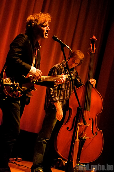Low at Museum of Fine Arts, September 24, 2008. Photo by Beth Freeman Doreian.