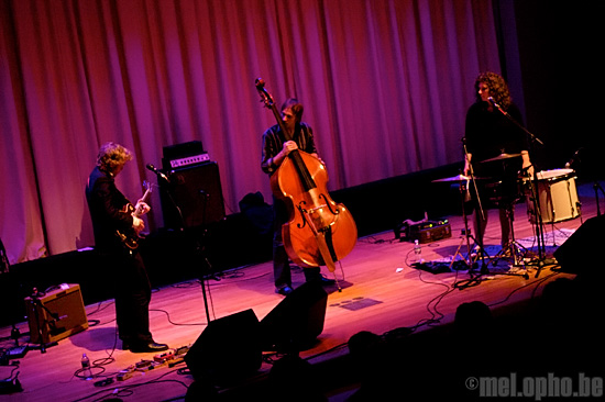 Low at Museum of Fine Arts, September 24, 2008. Photo by Beth Freeman Doreian.