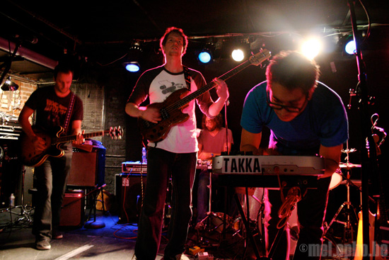 Takka Takka at Mercury Lounge, September 27, 2008. Photo by Anna Gillespie.