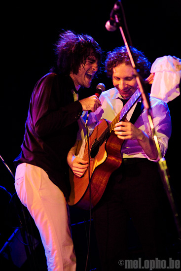Undisputed Heavyweights at Bowery Ballroom, October 14, 2008. Photo by Ari Sommer.