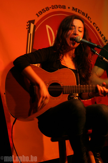 Mieka Pauley at Club Passim, October 25, 2008. Photo by Jenny Rushlow.