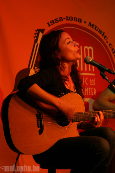Mieka Pauley at Club Passim, October 25, 2008. Photo by Jenny Rushlow.