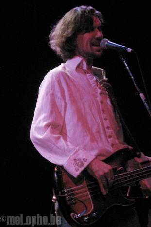 Schuyler Fisk at Bowery Ballroom, November 3, 2008. Photo by Anna Gillespie.