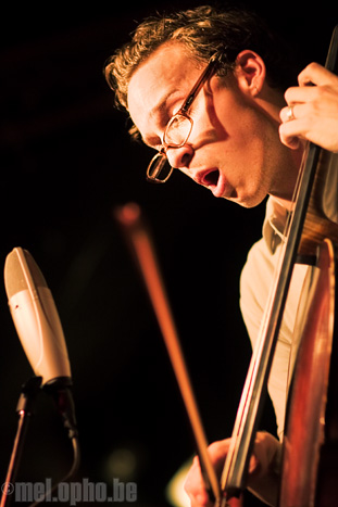 Ben Sollee at Great Scott, November 13, 2008. Photo by Joshua Bean.