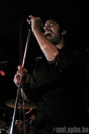 The Giraffes at Mercury Lounge, November 15, 2008. Photo by Anna Gillespie.