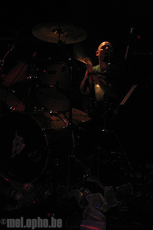 The Giraffes at Mercury Lounge, November 15, 2008. Photo by Anna Gillespie.