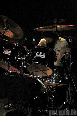 Goes Cube at Mercury Lounge, November 15, 2008. Photo by Anna Gillespie.