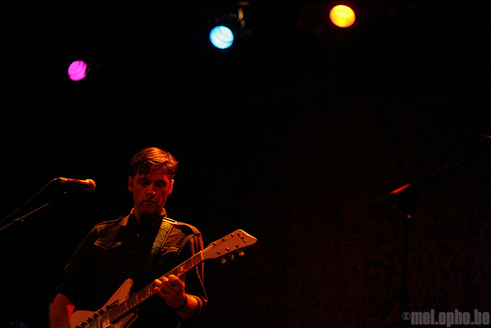 Calexico at Somerville Theatre, November 16, 2008. Photo by Jenny Rushlow.