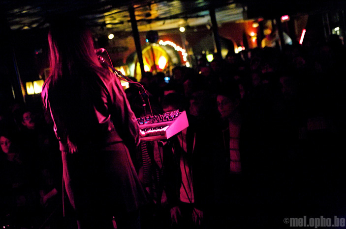 School of Seven Bells at Middle East Downstairs, November 18, 2008. Photo by Beth Freeman Doreian.