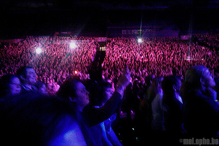 New Kids on the Block at Tacoma Dome, November 22, 2008. Photo by Staci and Stephanie Guerrero.