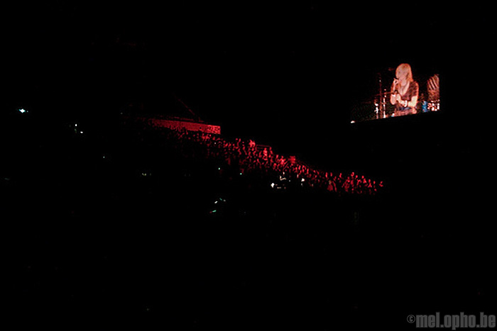 Natasha Bedingfield at Tacoma Dome, November 22, 2008. Photo by Staci and Stephanie Guerrero.