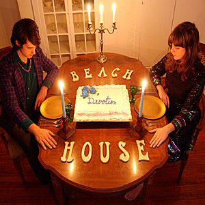 Photo from “Top 10 Best Albums of 2008”