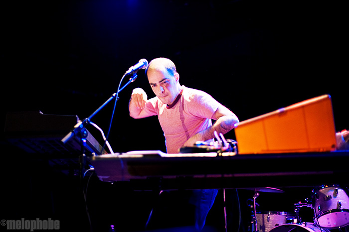 Max Tundra at Bowery Ballroom, January 16, 2009. Photo by Dario Cantatore.