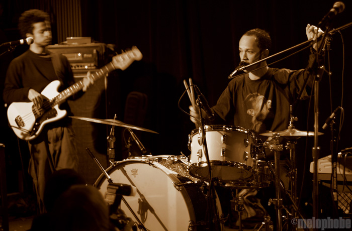 Curumin at Nectar Lounge, January 24, 2009. Photo by Nicole Kristek.