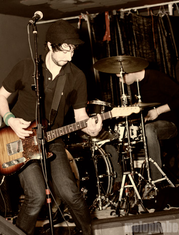 Adam and Dave's Bloodline at M Room, February 3, 2009. Photo by Katie Riggan.